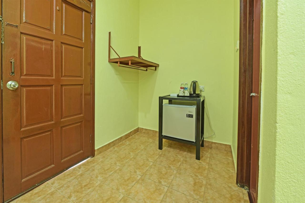 فندق Collection O 90622 Sehijau Cenang بانتايْ تْشينانغ المظهر الخارجي الصورة